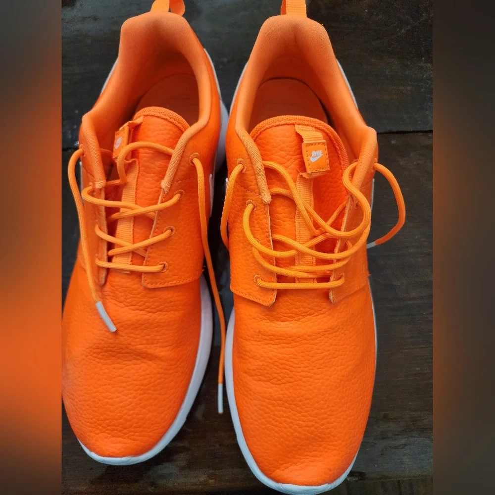 👸👟 Nike Women's 11.5 Roshe One 833928-800 - Picture 3 of 13